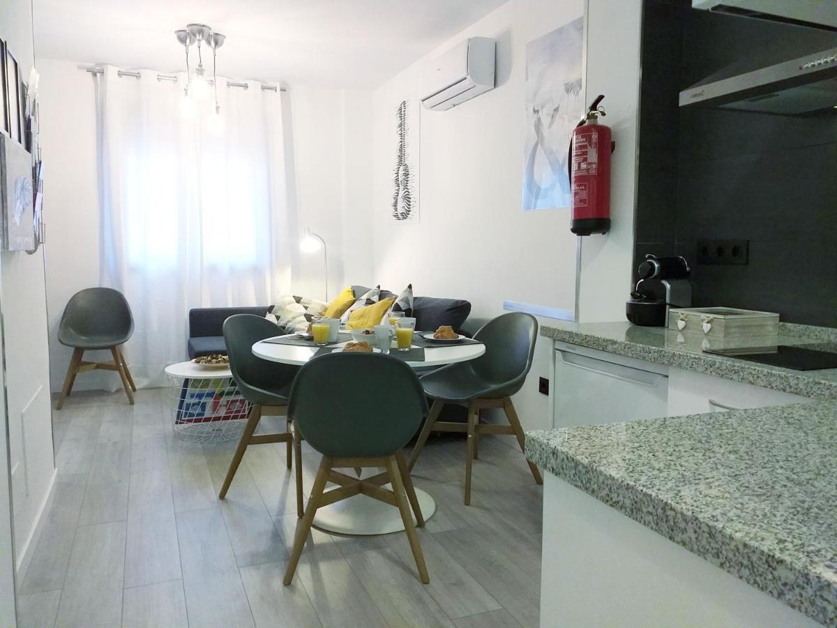 Dl Patio Malaga Apartment Bagian luar foto